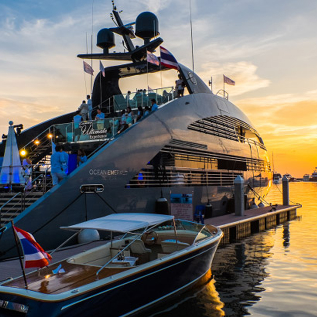 https://www.oceanmarinajomtien.com/wp-content/uploads/2022/12/superyachts-01.jpg