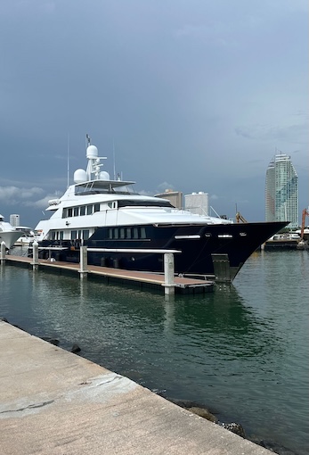 https://www.oceanmarinajomtien.com/wp-content/uploads/2026/10/WhatsApp-Image-2025-10-14-at-04.47.02-1.jpeg